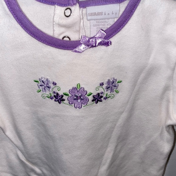 5/$15 VINTAGE Sears baby Floral Embroidered Baby Onesie - Picture 2 of 5